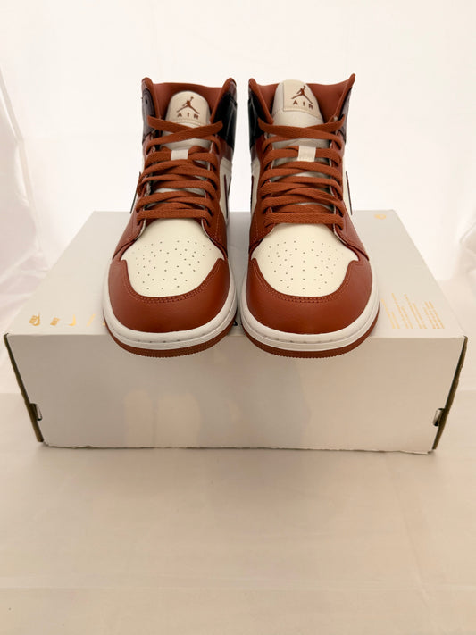 Air Jordan 1 Mid
